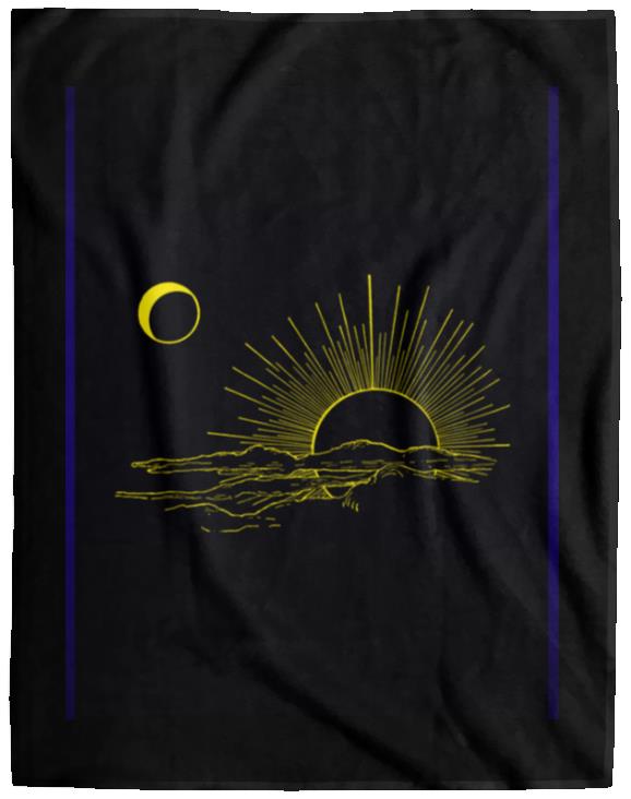 Sun and moon t-shirt VPL Cozy Plush Fleece Blanket - 60x80