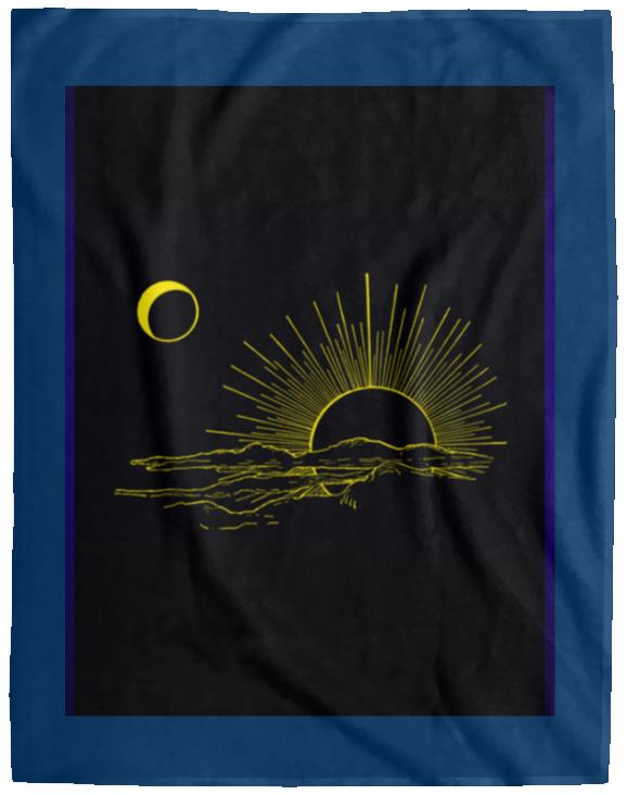 Sun and moon t-shirt VPL Cozy Plush Fleece Blanket - 60x80