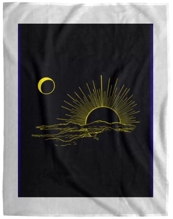 Sun and moon t-shirt VPL Cozy Plush Fleece Blanket - 60x80